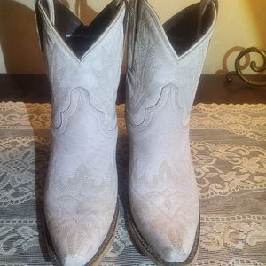 Lane Lexington Ceramic Crackle Booties 7.5. $100